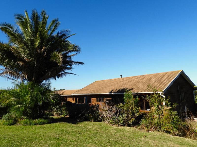 6 Bedroom Property for Sale in Hoekwil Western Cape